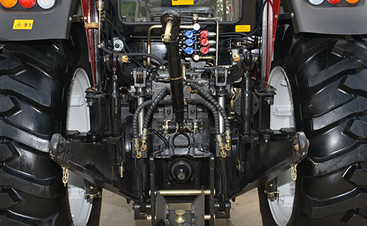 AG亚游集团-1404型拖拉机